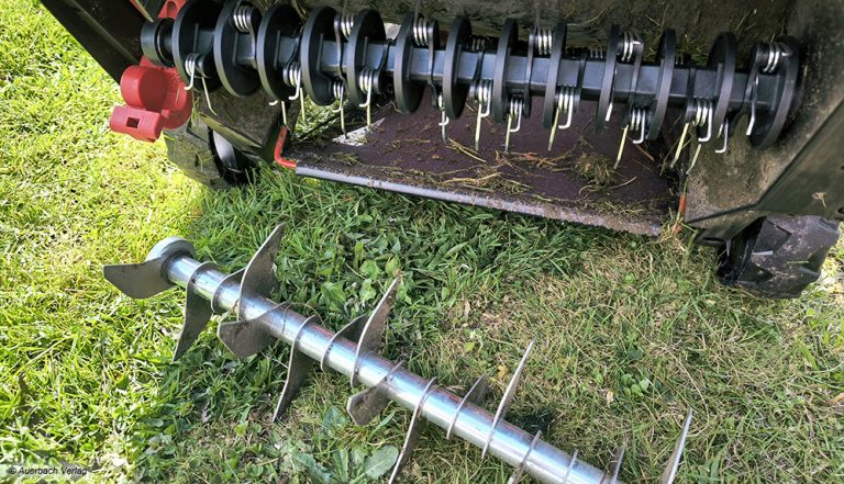 Messerwalze zum Vertikutieren